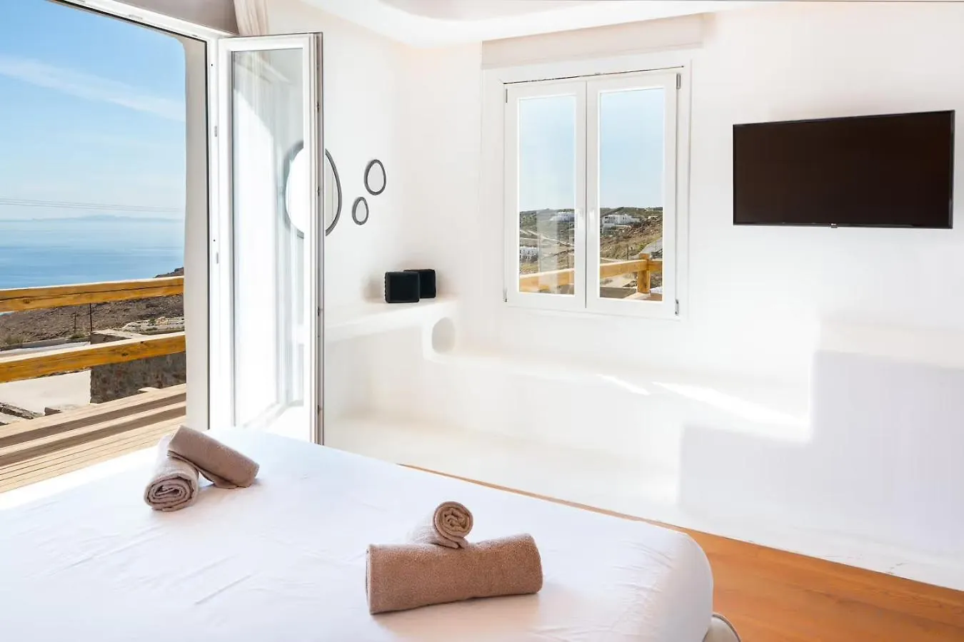Dom wakacyjny Ria Mar Villas & Suites By Live&Travel Houlakia